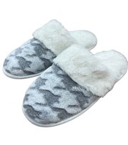 Loungeable Light Grey Dogtooth Faux Fur Slippers